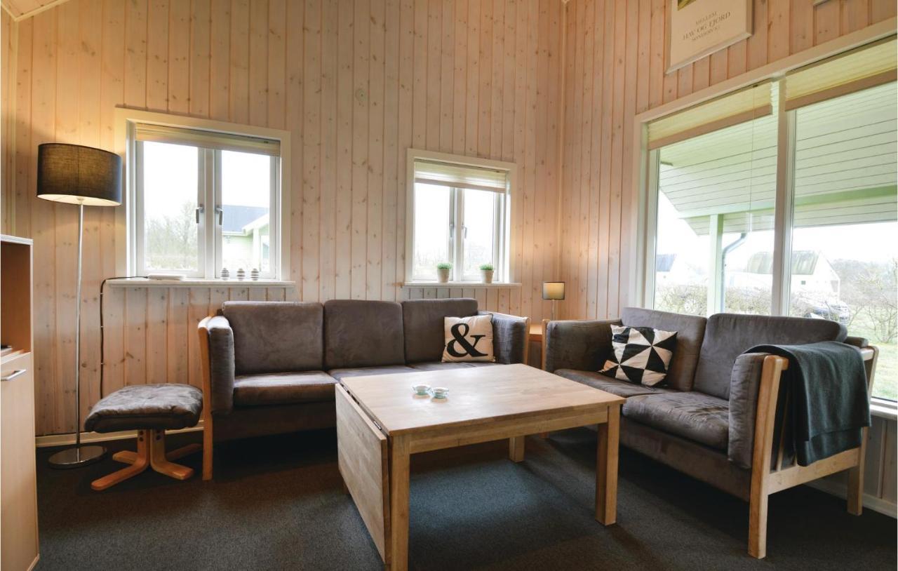 Stunning Home In Grindsted With Kitchen Tofterup エクステリア 写真